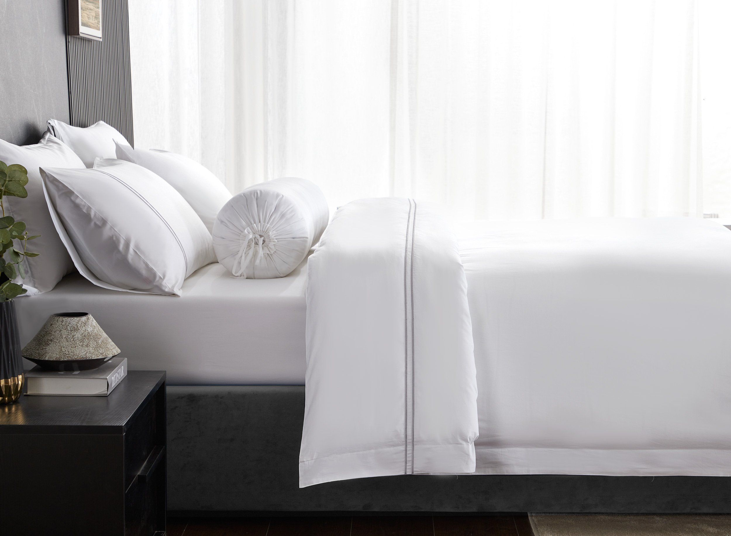 Hotelier Prestigio™ Lucent White With Grey Lines Fitted Sheet Set - Affairs Living Pte. Ltd.
