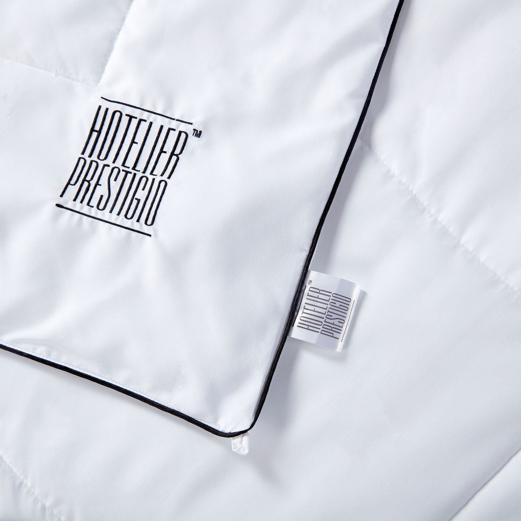 Hotelier Prestigio™ Cotton Cover Quilt